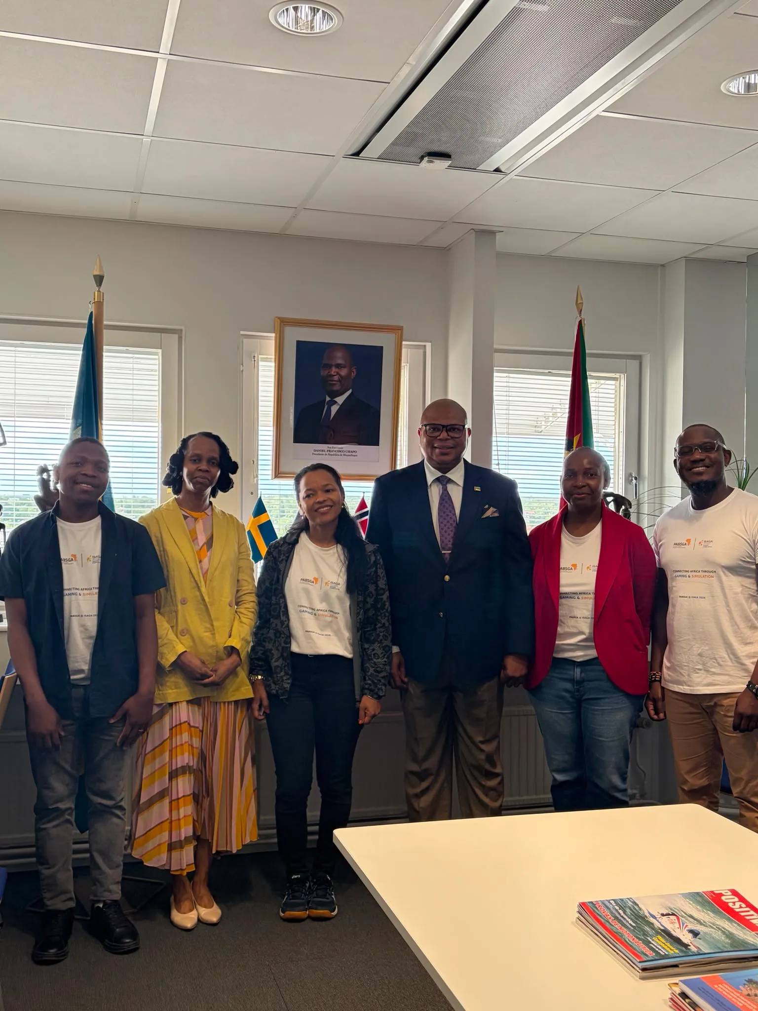 Representantes da PABSGA (Associação Pan-Africana de Jogos de Simulação de Negócios) fazem uma visita de cortesia à Embaixada de Moçambique na Suécia