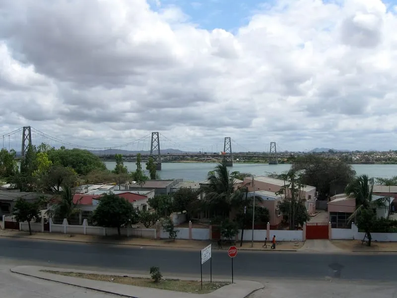 Samora Machel Bridge over the Zambezi at Tete